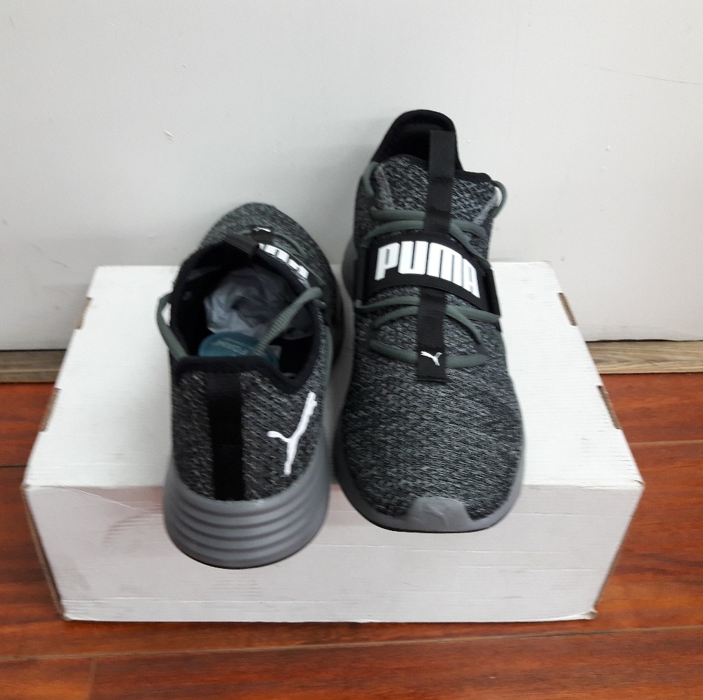Puma - Picture 4 of 4